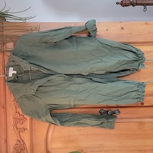 Jessica Simpson maternity jacket s olive